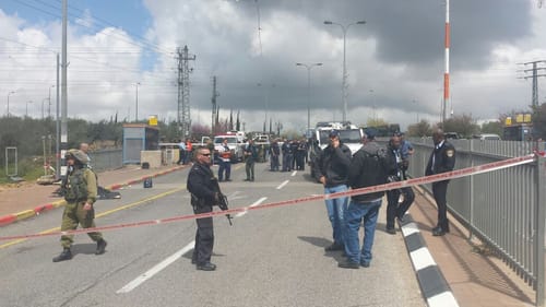 פיגוע דקירה באריאל: ישראלית נפצעה קשה