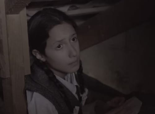 מילים: הילדה שנספתה. הביצוע: אורי ונועם כלטוב