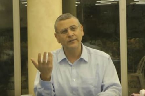 "מבקש סליחה מכל מי שאמרתי לו לבוא לעצרת"