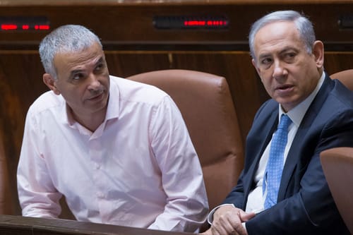 הלחץ של נתניהו על כחלון יציל את עמונה?