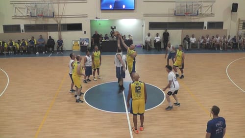 ותיקי מכבי ת"א עשו כבוד למלאכי רוזנפלד הי"ד