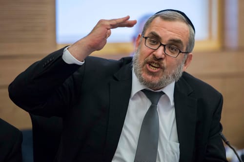 "זה כמו לבוא לעצרת של רבין עם תמונה של יגאל עמיר"