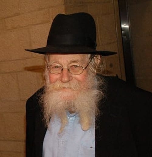כמה אני חבה לך הרב שטיינזלץ, שהאמנת בי