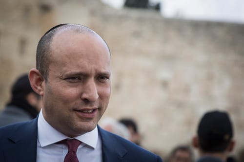 בנט: "הכותל בקמפיין פוליטי יזום – הנזק יהיה ענק"