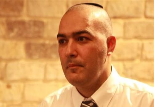 הרב יגאל מביע את דעתו האישית ולא את ההלכה