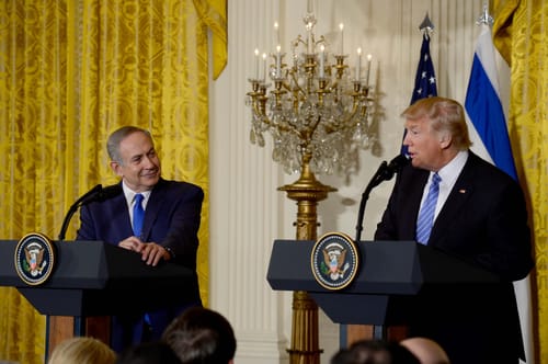 טראמפ נגד נתניהו: "הוא זכה בצדק לביקורת"