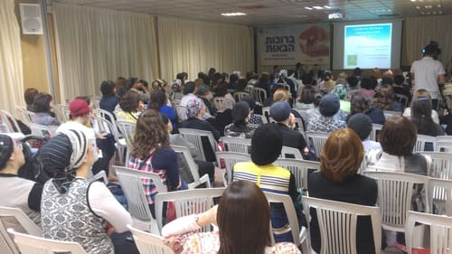 "חובה לציית להנחיות הרופאים ומשרד הבריאות ולהשכיב התינוקות על גבם בשינה"