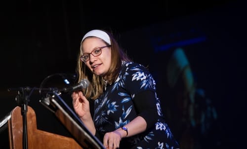 עיתון הארץ: "ה', עשה שסיון רהב־מאיר תשתוק"
