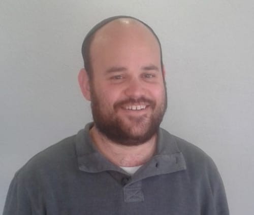 הרב גורדין, אל תספר לנו שהיריקות עלינו הן גשם