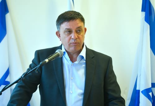 גבאי נגד חברי סיעתו: "רעיונות של בודדים"