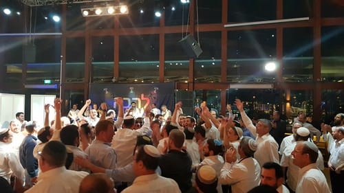 כל ערב אני יושב על הבמה ומבוהל פחד!