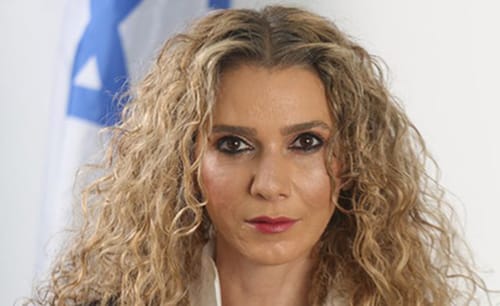 השופטת פוזננסקי-כץ עתרה לבג"ץ נגד הדחתה