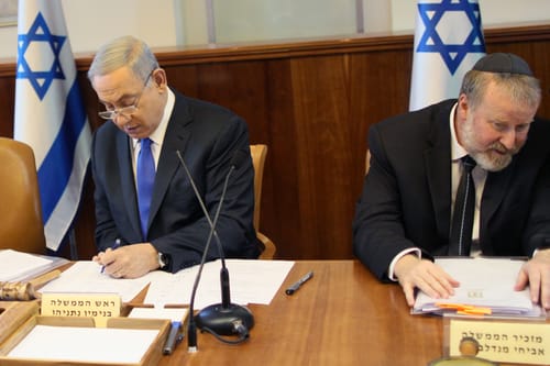 מנדלבליט במסר לארדן: 'בלי לערב את נתניהו'