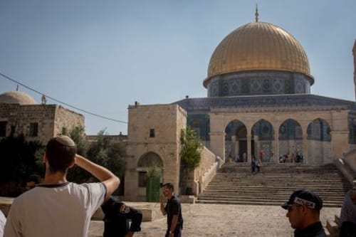 "אסור לענות למי ששואל איך מגיעים להר הבית"