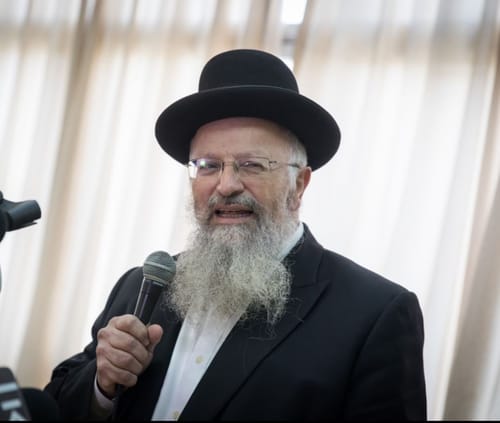 הרב שמואל אליהו: אני מתאמץ לא להתרגל למצב הזה