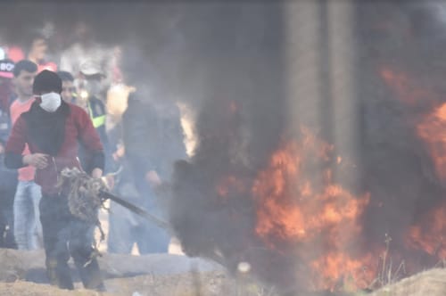 צפו: כך פוגעים מחבלים בגדר הגבול עם עזה
