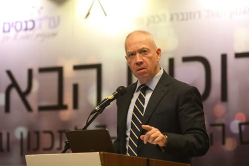 גלנט רומז: אם המהומות יימשכו ראשי החמאס יחוסלו