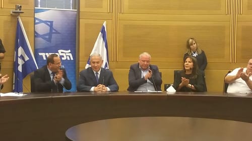 נתניהו הבטיח: עוד שגרירויות בדרך לירושלים