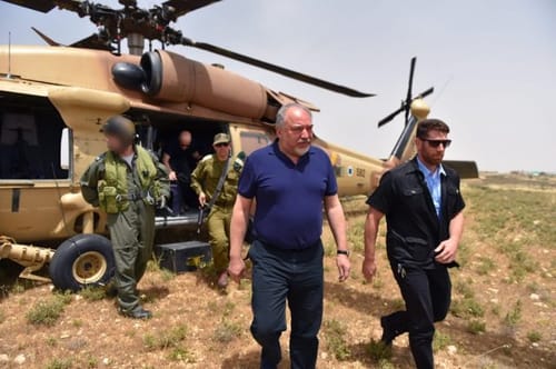 ליברמן: "חי או מת? נשים את היד על המחבל המנוול"