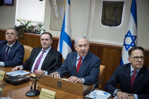 נתניהו: "הנחתי להמשיך את התקיפות בעזה"