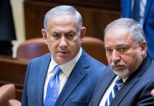 "בלמנו את נתניהו וליברמן"; לא יוכלו להכריז על מלחמה