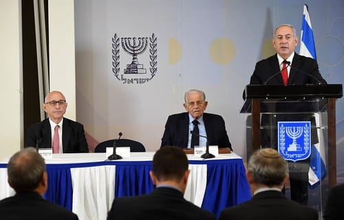הלחץ עזר; נתניהו: "הגענו לנוסח חוק השואה מוסכם"
