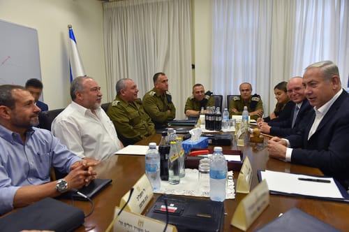 בצל הביקורת נגד הפסקת אש: הקבינט יתכנס אחה"צ