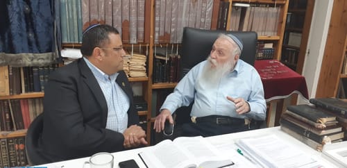 אחרי ההסכם: הרב דרוקמן במכתב תמיכה בליאון
