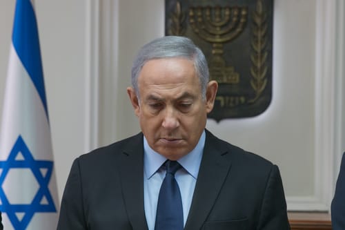 ישיבות סיעה בוטלו, באופוזיציה הסירו הצעות אי אמון