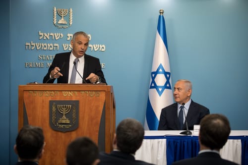 כחלון לנתניהו: לפזר את הממשלה וללכת לבחירות