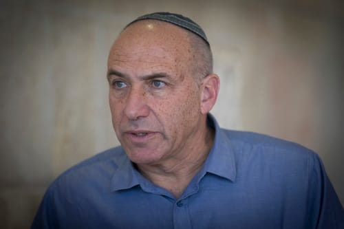 מוטי יוגב: סליחה שביקשתי מכם לבחור בחגית משה