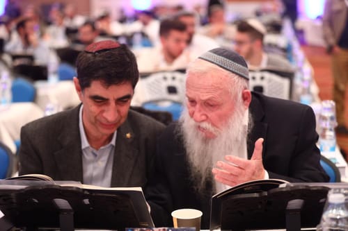 יחד בקדושה: ישיבות ההסדר מסיימים את הש"ס ביום אחד