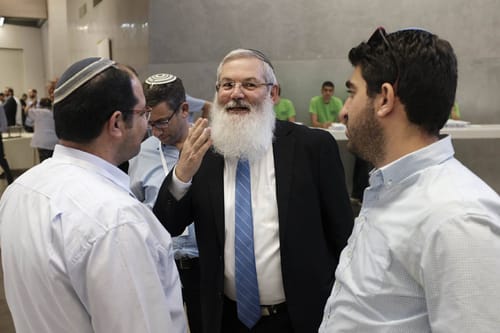 פעילים בבית היהודי לוחצים: דורשים פריימריז
