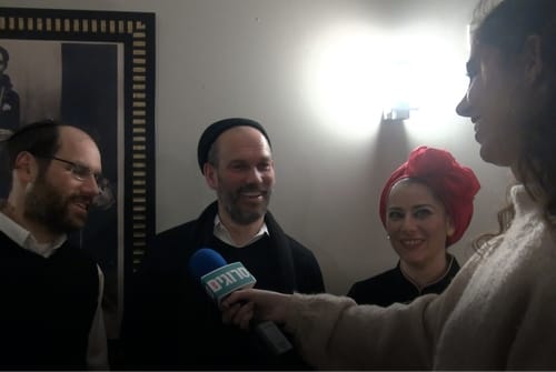 צפו: משפחת רזאל מגיבים להשוואה למשפחת בנאי