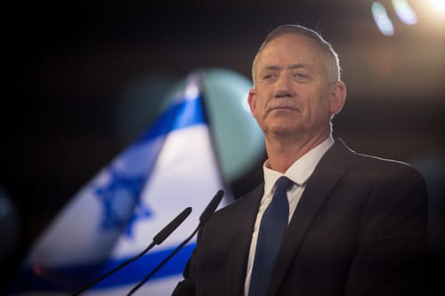 האם אנשים גבוהים הם מנהיגים טובים יותר?