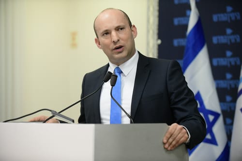 בנט: "גורמים פוליטיים זינקו על דבריי כמוצאי שלל רב"