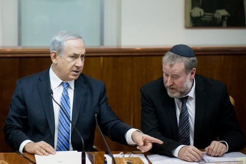 לאחר החלטת היועמ"ש: מה ההליך שנתניהו יעבור?