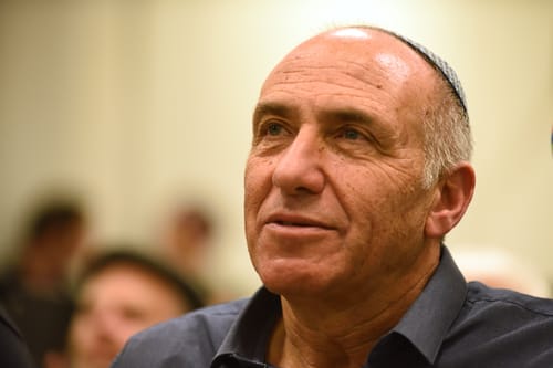 על מה אירוע הפיצוץ של מוטי יוגב בבית היהודי?