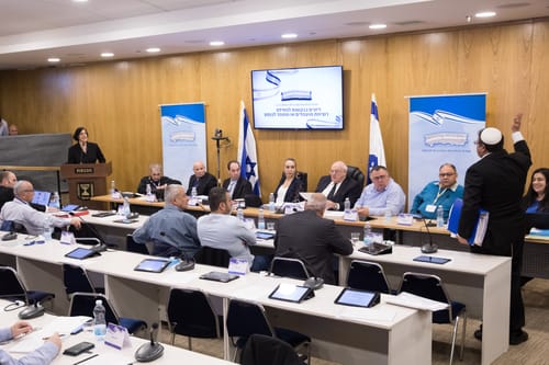 אושרה מועמדות המפלגות הערביות, עופר כסיף נפסל
