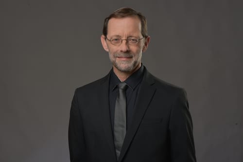 פייגלין: "זהות מפלגת שלטון, אני לא פורש"