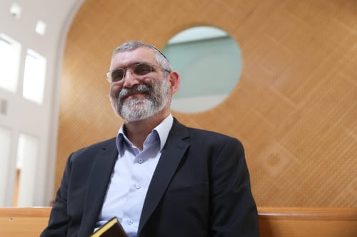 נסיון אחרון של מיכאל בן ארי למנוע את פסילתו בבג"צ