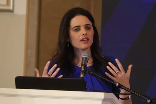 מנדלבליט: "באת לשנות, ושינוי היא לא מילה גסה"