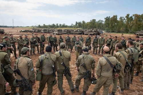 צה"ל נערך לתקיפה; בעוטף עזה חוזרים לשגרה