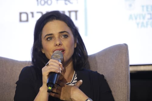 שקד מאיימת: "אם גנץ יהיה רה"מ – אמרר לו את החיים"