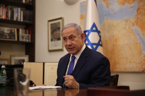 הפתרון של נתניהו להרגעת המחאות: ועדת שרים