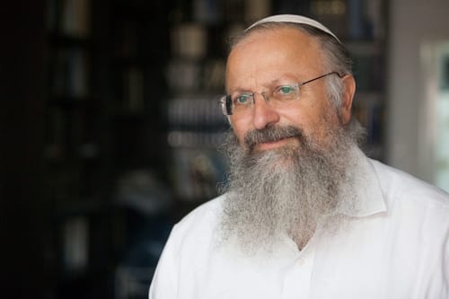 פחד מהגויים הוא לא תכונה טבעית, הוא מרידה באלוקים