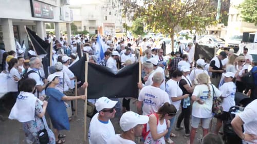 הרוב הדומם מתעורר ונאבק בסתימת הפיות הלהט"בית