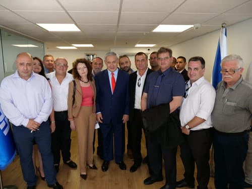 נתניהו במטה הרוסי בליכוד "ליברמן רק ססמאות"