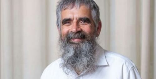 הרב יובל שרלו: "תנ"ך לומדים בגובה התנ"ך"