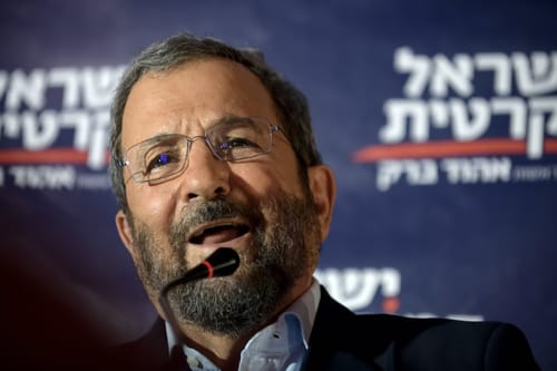 הליכוד עתר לבג"צ: לחקור את אהוד ברק וקרן וקסנר